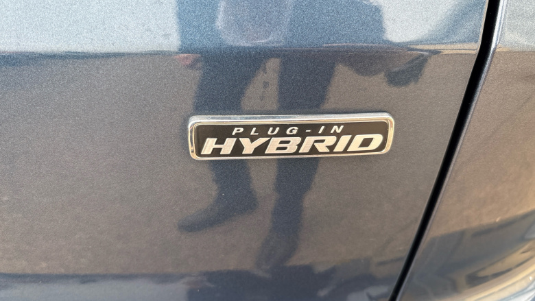 Ford Kuga 2.5 PHEV ST-Line X 5dr CVT Estate